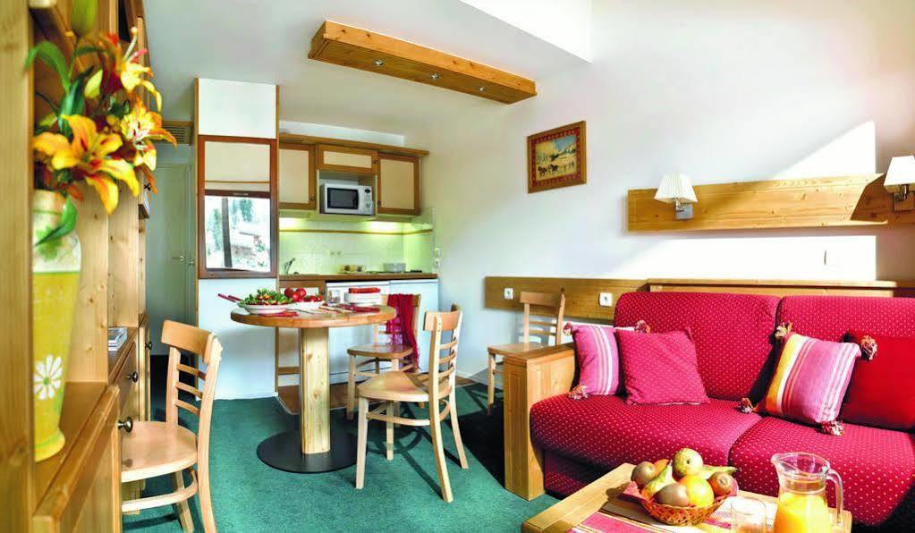 Residence Pierre & Vacances Le Peillon Meribel Exterior photo